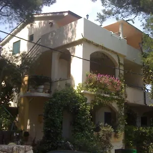 Grbesa Apartment Trogir